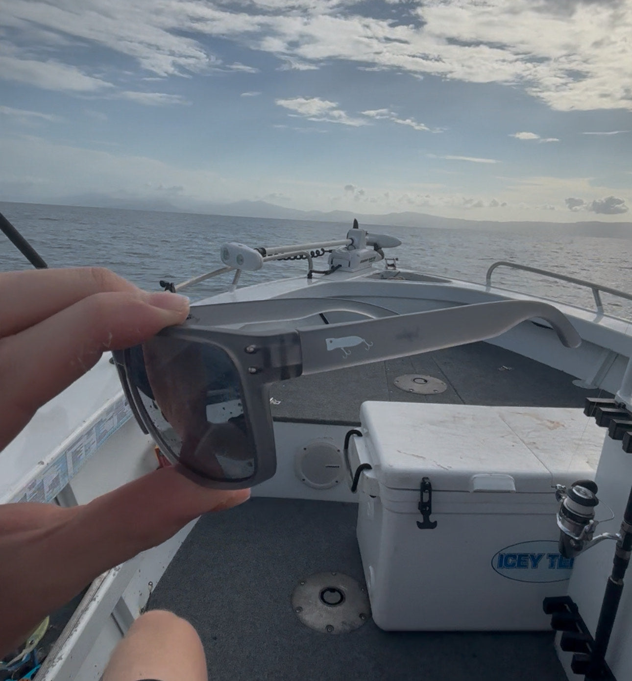 FLOATING | SILVERSURFER