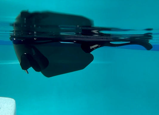 FLOATING | BLACKFIN
